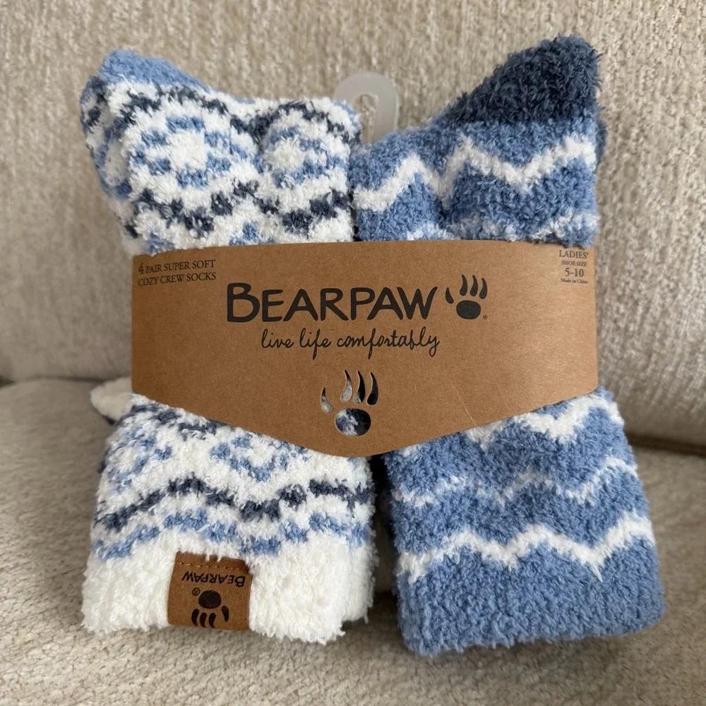 BearPaw Blue and White 4pk Cozy Socks, Sz 9-11